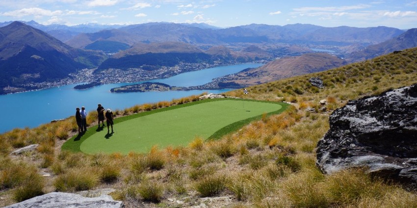 Golf - Over the top Golf